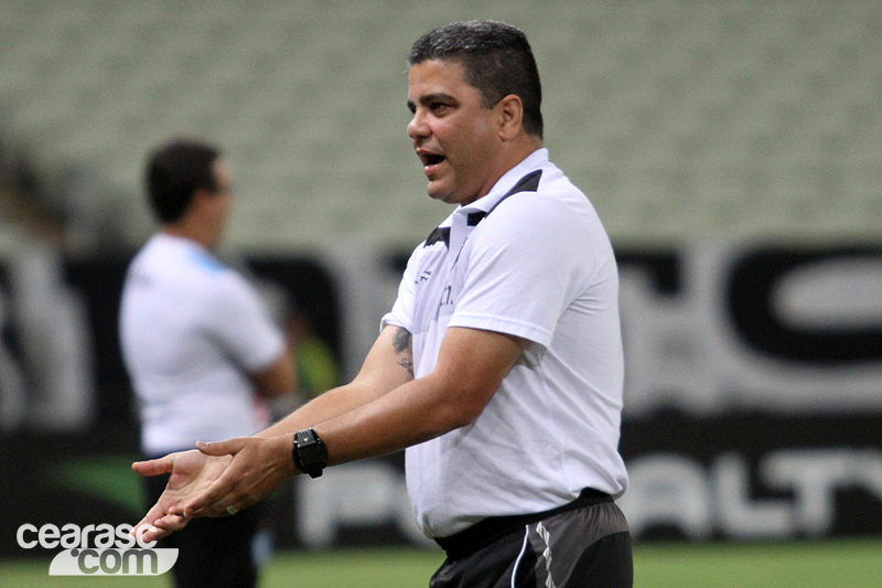 [01-09] Ceará 0 x 0 Paysandu - 4