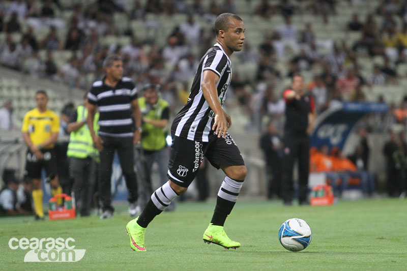 [09-04] Ceará 0 x 0 Vitória - 15