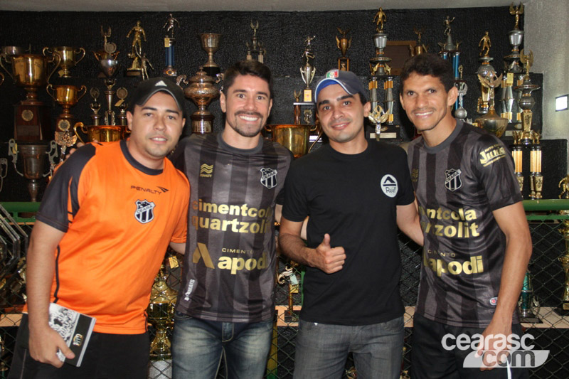 [08-09] Lançamento do terceiro uniforme Penalty Ceará - 02 - 7