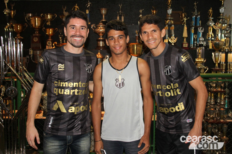 [08-09] Lançamento do terceiro uniforme Penalty Ceará - 02 - 9