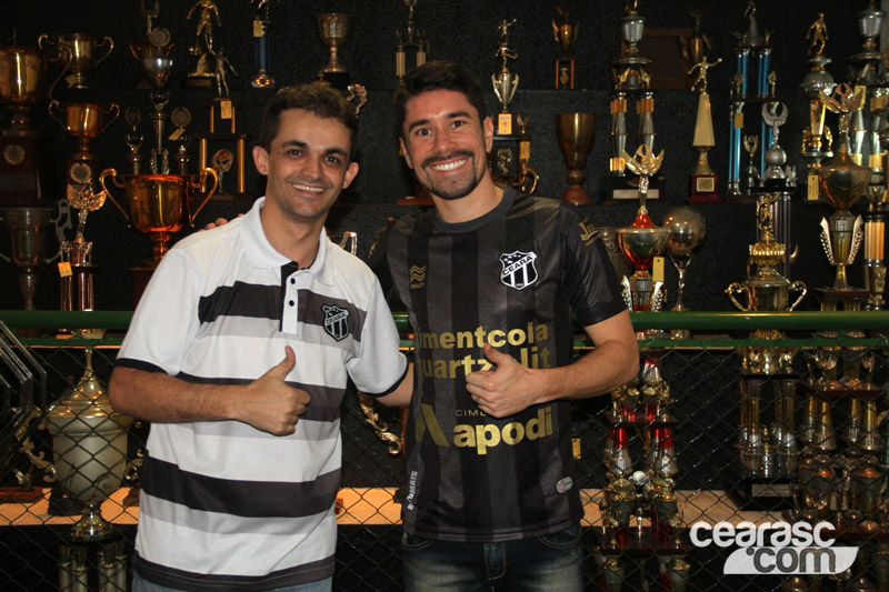 [08-09] Lançamento do terceiro uniforme Penalty Ceará - 02 - 17