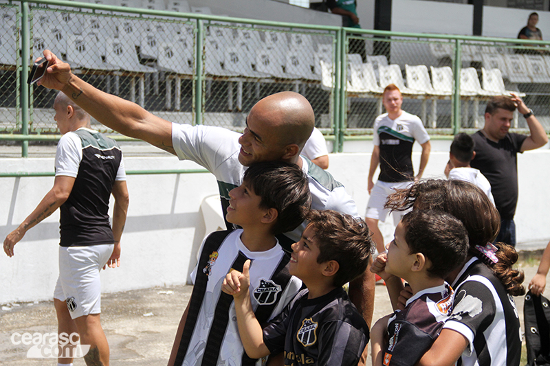 [12-10] Dia das Crianças Alvinegro 2015 - 04 - 12