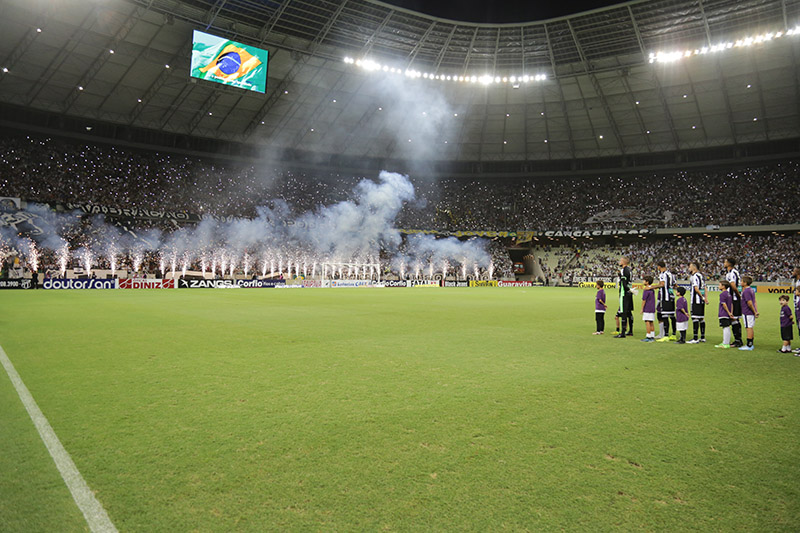 [02-08-2016] Ceará 0 x 0 Vasco - Torcida.zip - 15
