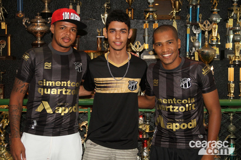 [08-09] Lançamento do terceiro uniforme Penalty Ceará - 02 - 39