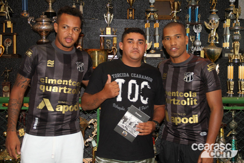 [08-09] Lançamento do terceiro uniforme Penalty Ceará - 02 - 62