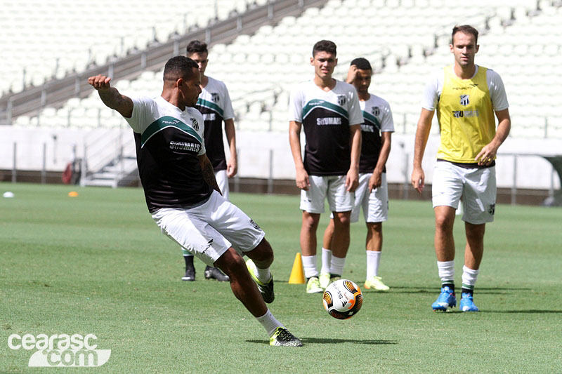 [04-03] Treino tático - Castelão - 7