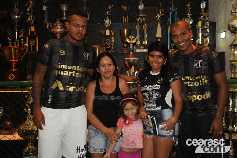 [08-09] Lançamento do terceiro uniforme Penalty Ceará - 03 - 26