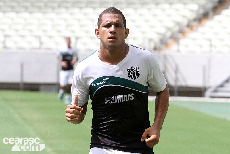 [04-03] Treino tático - Castelão - 13