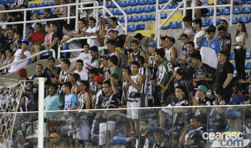 [15-02] Ceará 3 x 0 Itapipoca - TORCIDA - 10
