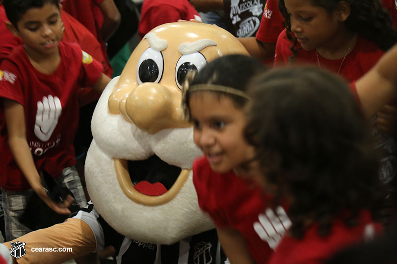 [05-09-2017] Vovo vai a Escola - Logos - 46