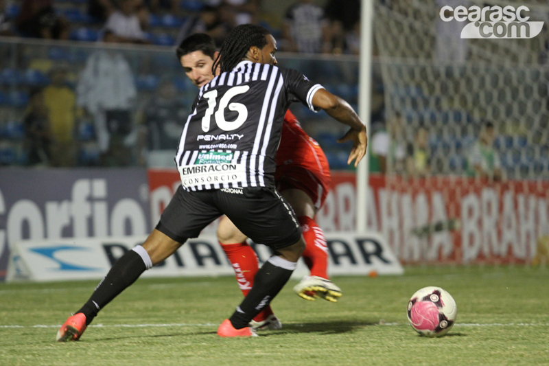 [10-11] Ceará 1 x 2 CRB - 02 - 12