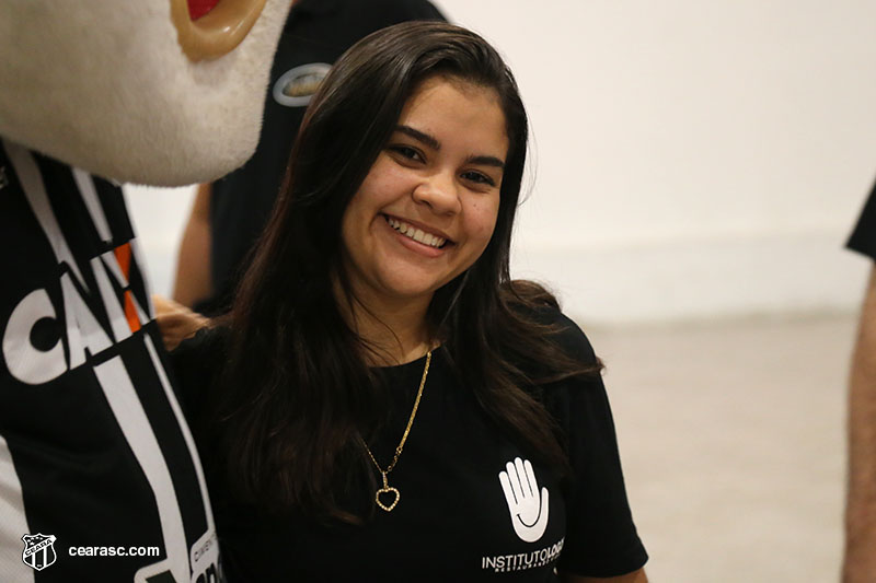 [05-09-2017] Vovo vai a Escola - Logos - 60