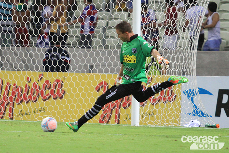 [30-03] Ceará 3 X 1 Fortaleza - 02 - 38