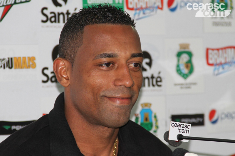 [06-08] Apresentação de Robert - 3