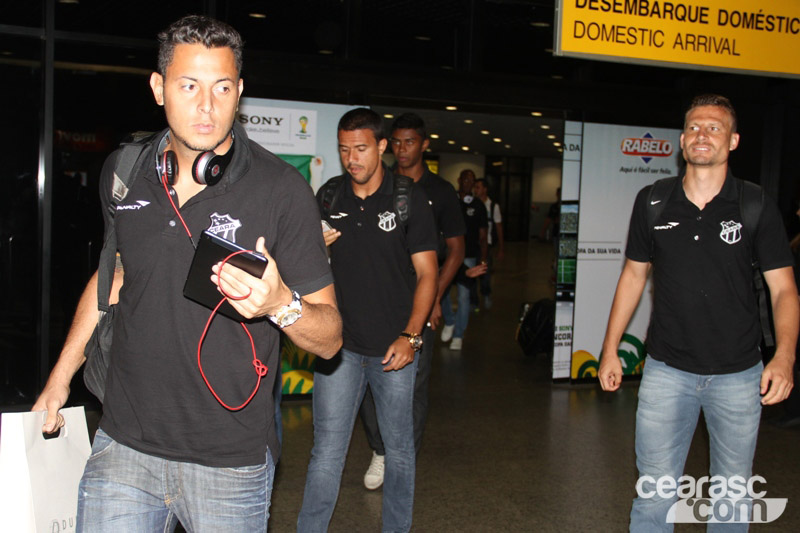 [25-02] Ceará retorna à capital cearense - 5