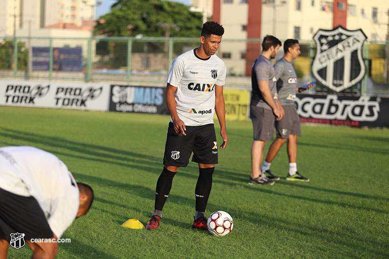 [02-01-2018] Treino Técnico - Tático - 29