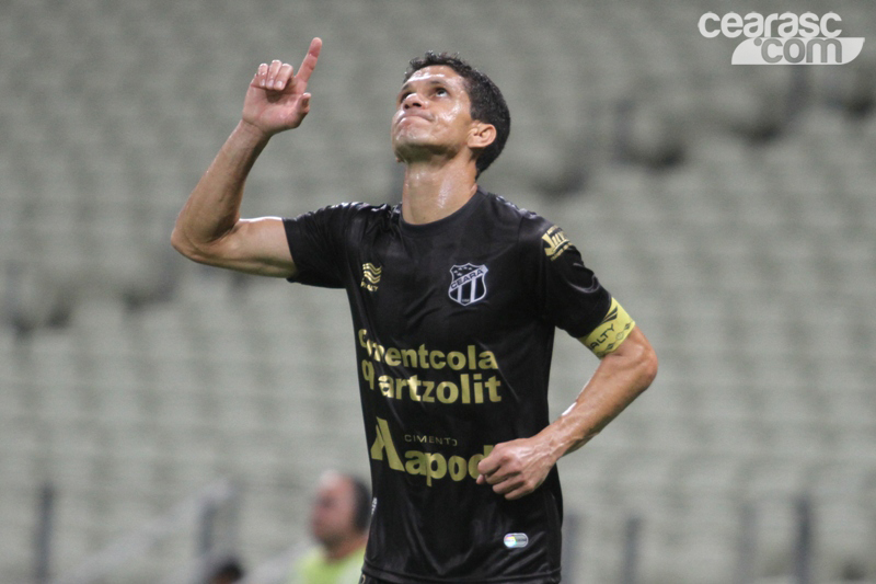 [09-09] Ceará 5 x 2 América/MG3 - 12