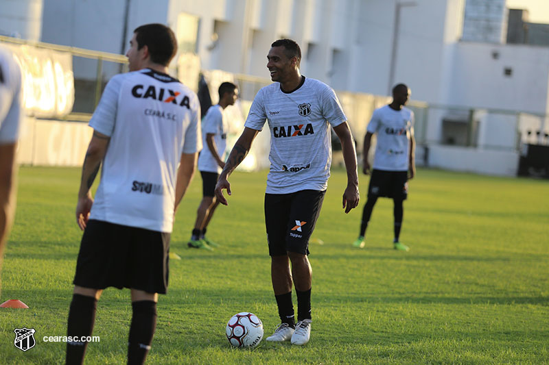 [02-01-2018] Treino Técnico - Tático - 32