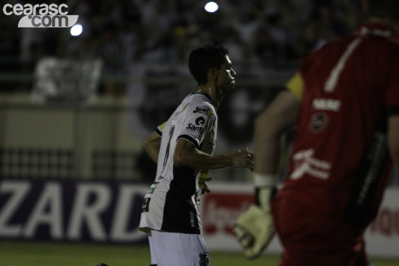 [23-05] Ceará 3 x 2 Ponte Preta - 12