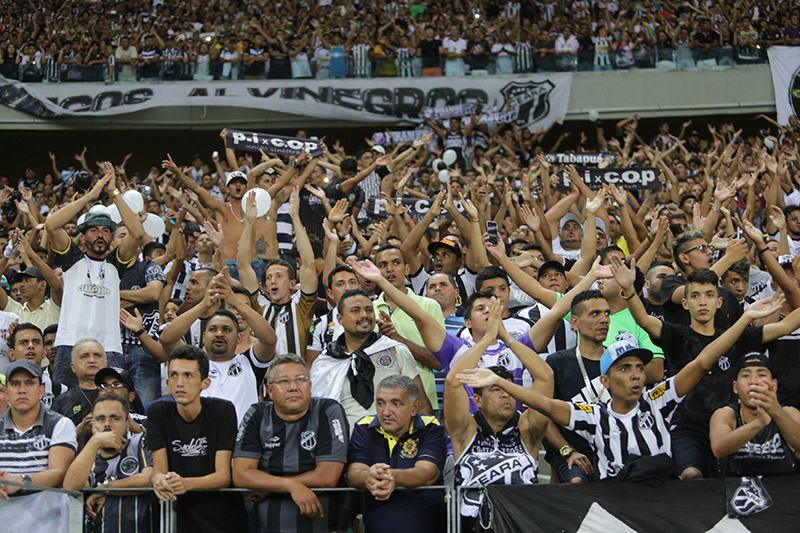 [02-08-2016] Ceará 0 x 0 Vasco - Torcida.zip - 22