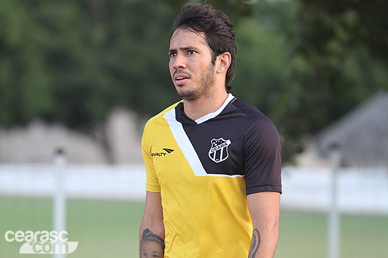 [03-11] Reapresentação + treino coletivo - Cidade Vozão - 18