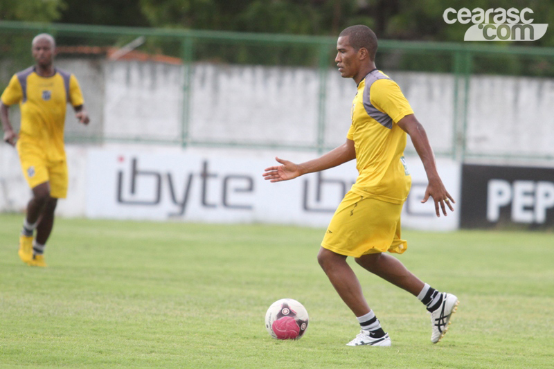 [14-11] Treino tático - 13