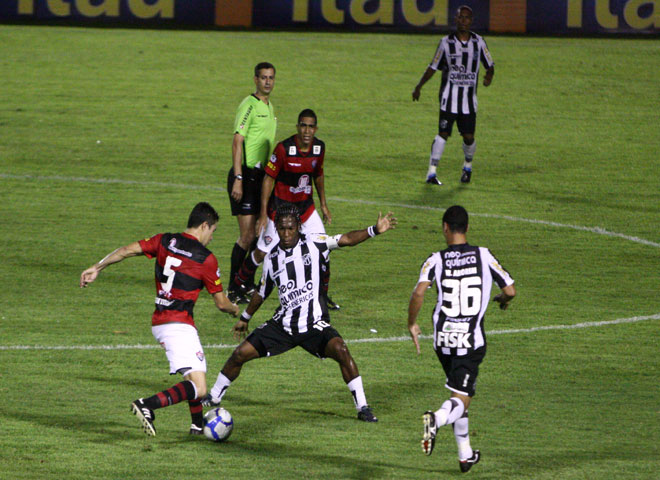 [15-09] Vitória 0 x 0 Ceará - 16