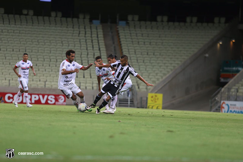 [04-02-2017] Ceará  x  Ferroviário 2 - 7
