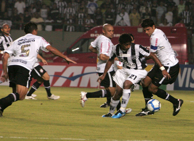 Ceará 0 x 0 Corinthians - 14/07 às 21h50 - Castelão - 11