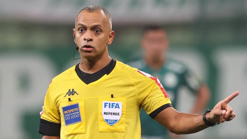 Brasileirão: Árbitro FIFA, Wilton Pereira apitará Athletico x Ceará