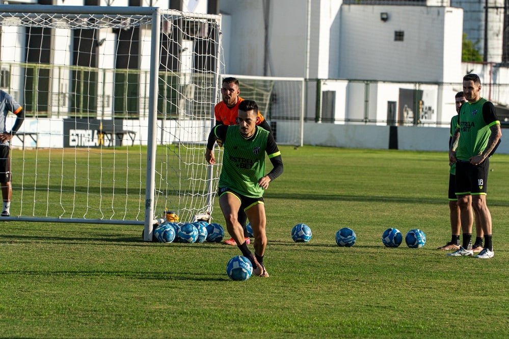 Ceará faz treino apronto antes de encarar o Ituano