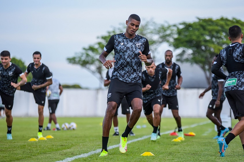 Após garantir classificação na Copa do Brasil, Ceará se reapresenta nesta quarta-feira