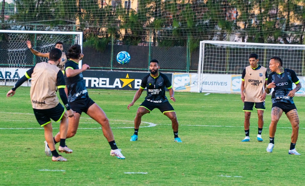 Treino apronto encerra a preparação do Ceará para jogo contra o Londrina