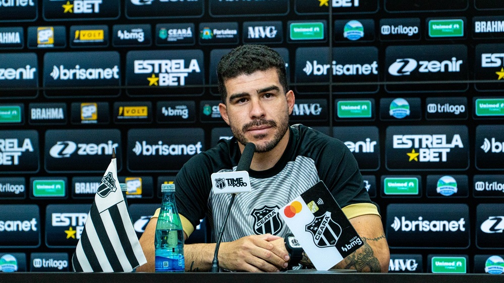 Richardson celebra marca de 200 jogos pelo Vozão: “ Me sinto honrado em vestir a camisa do Ceará”