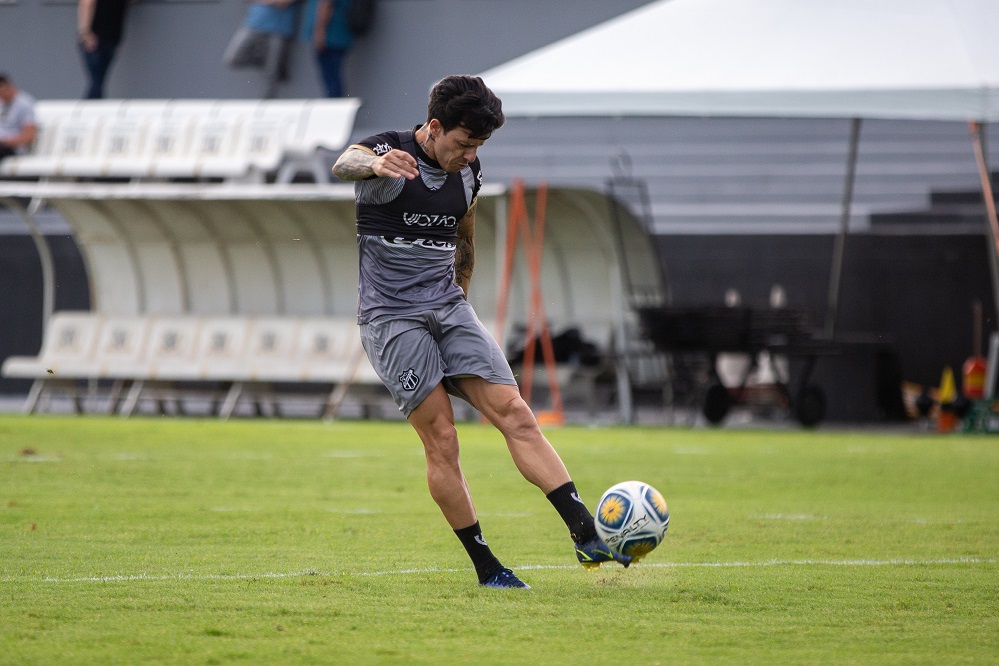 Ceará fecha preparação para o Clássico da Paz com treino tático