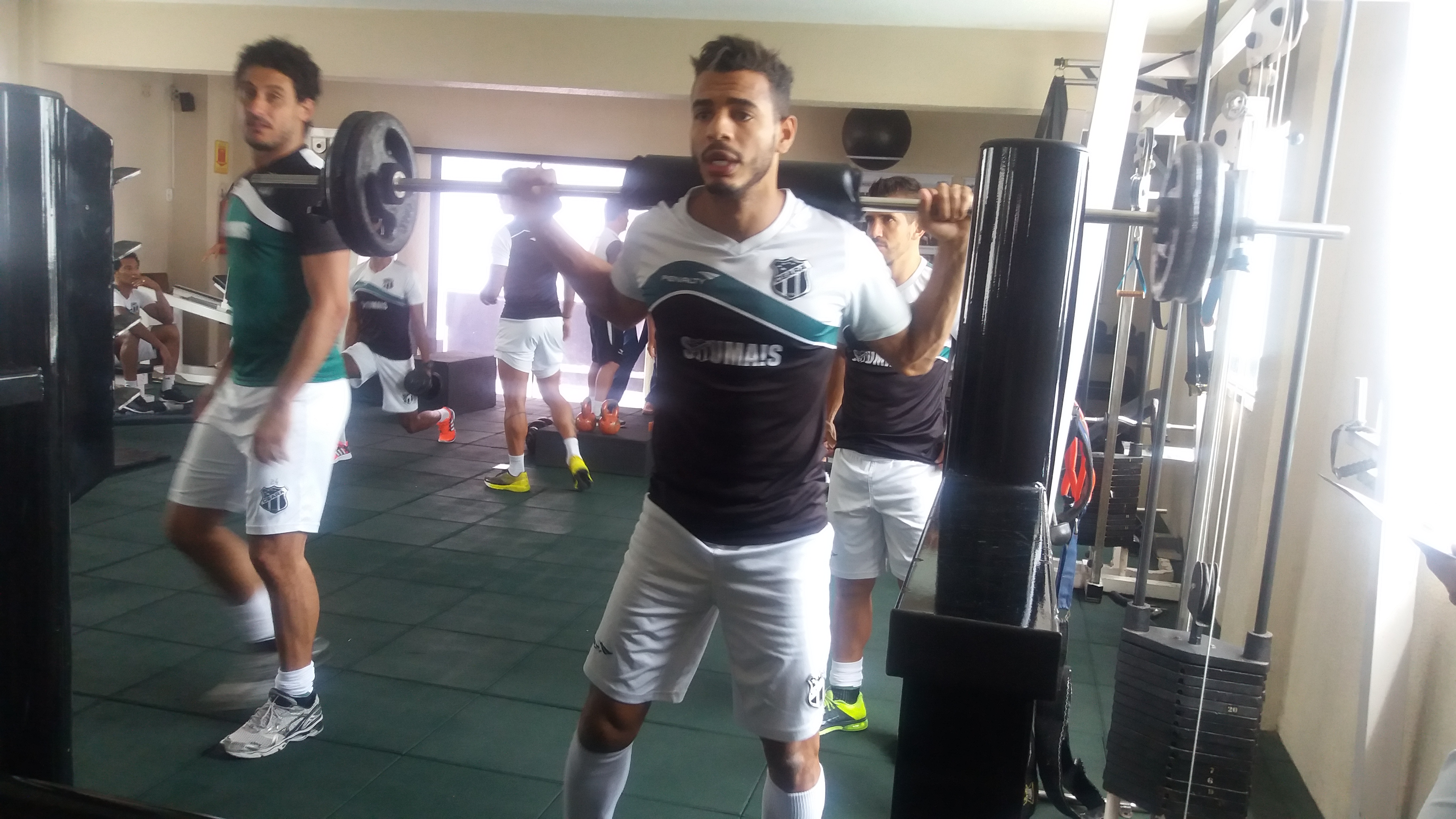 Reapresentação do Alvinegro com trabalhos na academia 