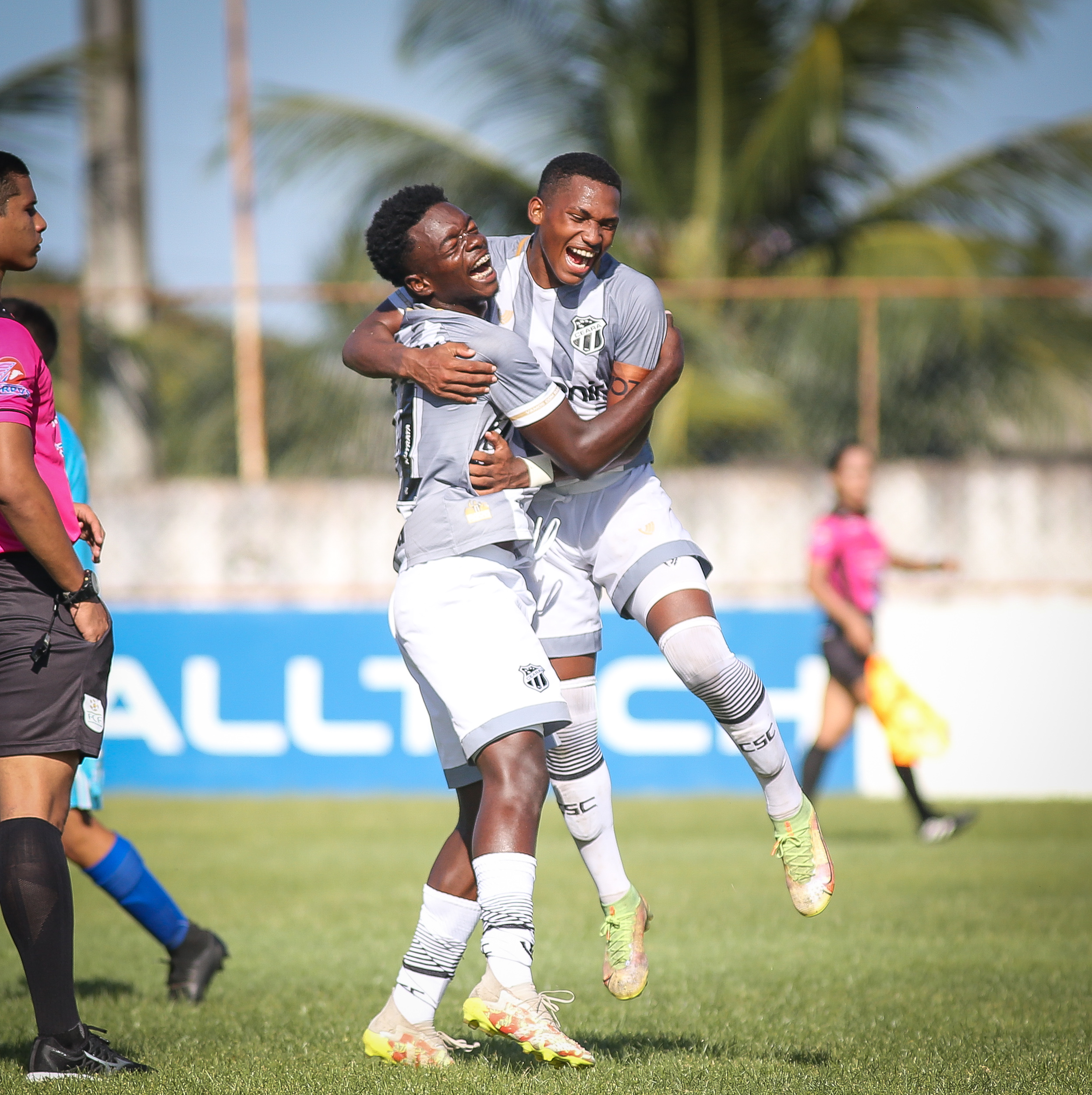 Ceará vence o São Gerardo e assume a liderança do Grupo A pelo Cearense Sub-17