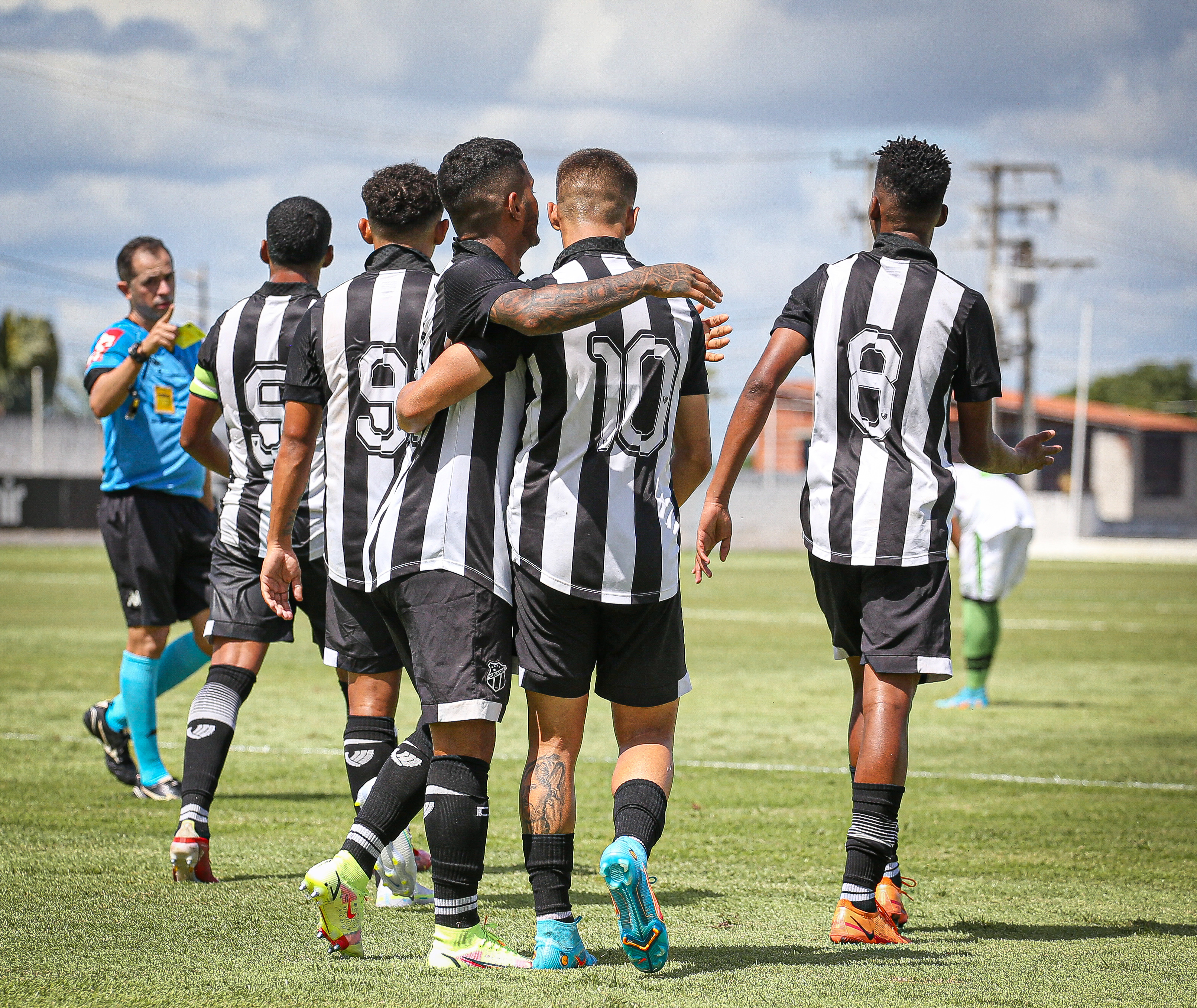 Confira a agenda das categorias de base do Mais Querido até o próximo sábado, 25