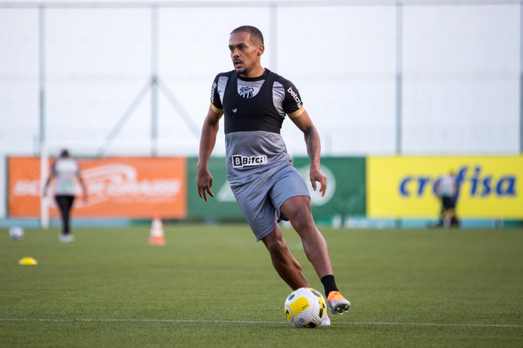Com treino apronto, Ceará fecha preparação para encarar o São Paulo