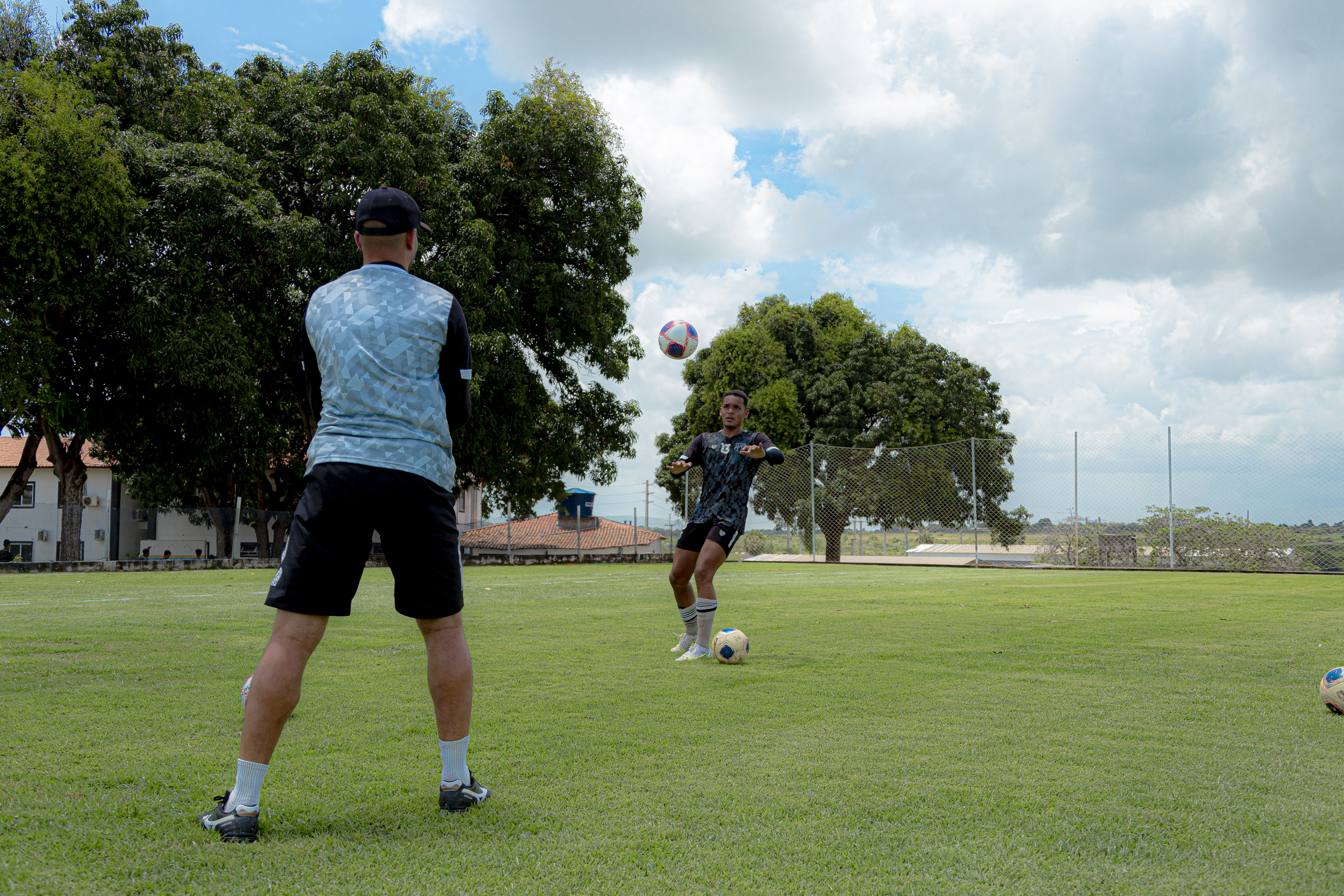 Sub-17: Elenco dá início a mais uma semana de atividades