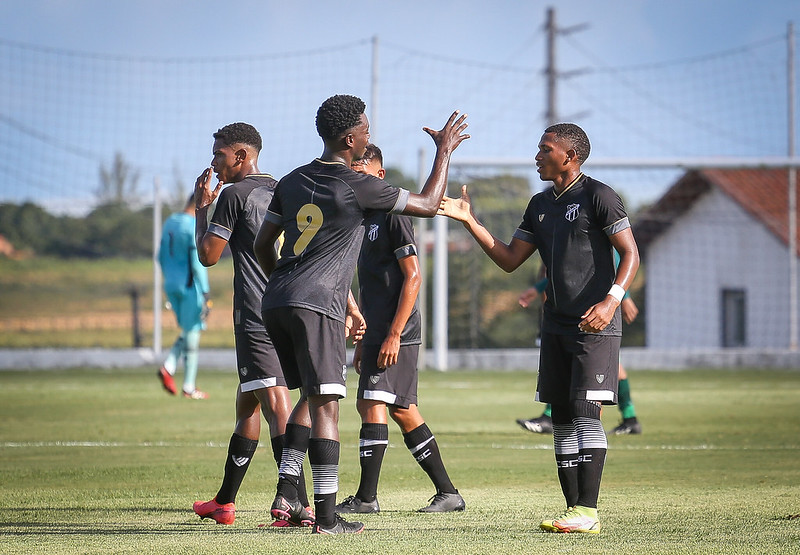 Sub-17: Ceará conclui preparação para a semifinal do Campeonato Cearense