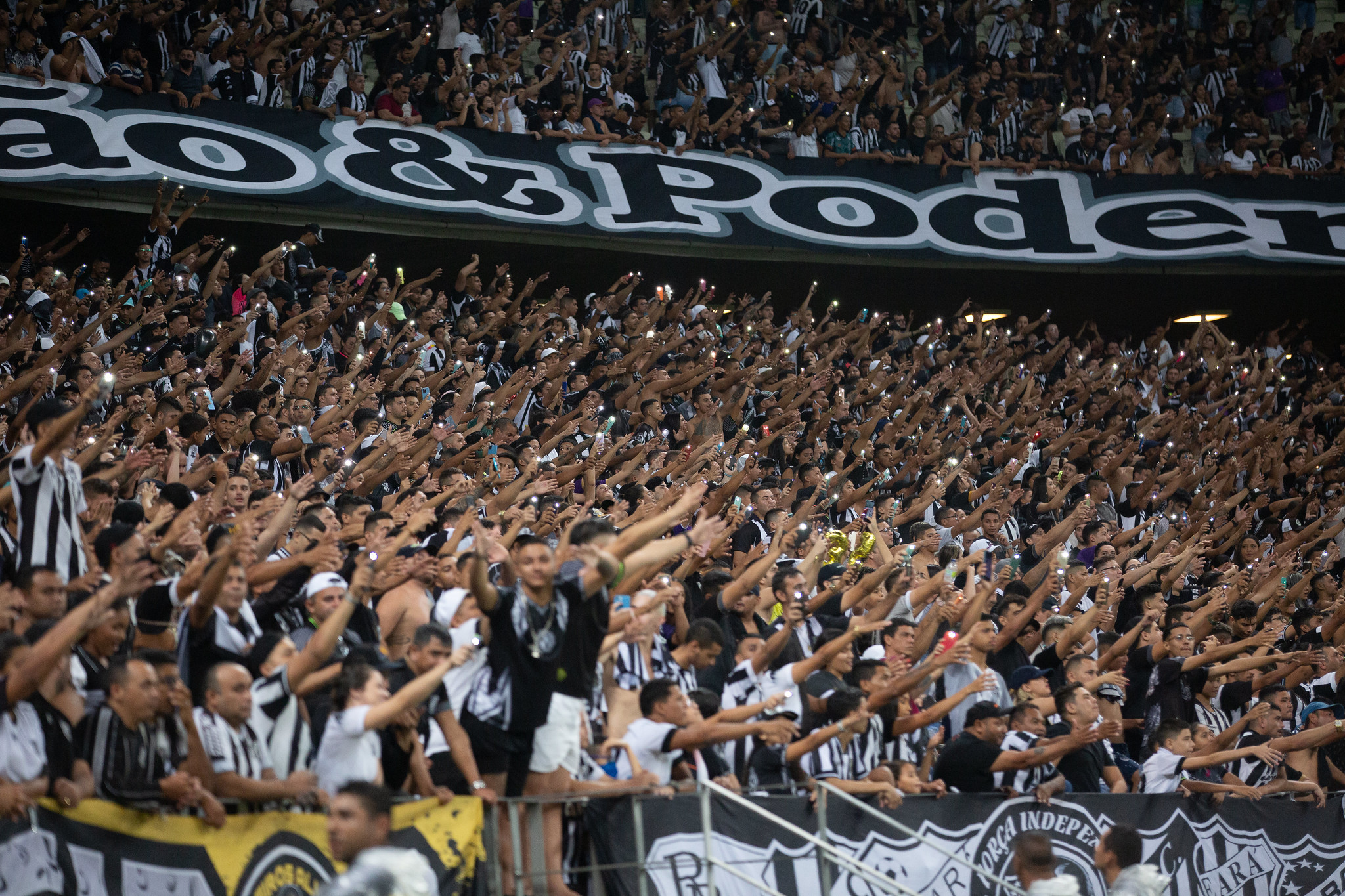 Contra o Coritiba e dentro de casa, Ceará mantém sequência invicta há 16 anos