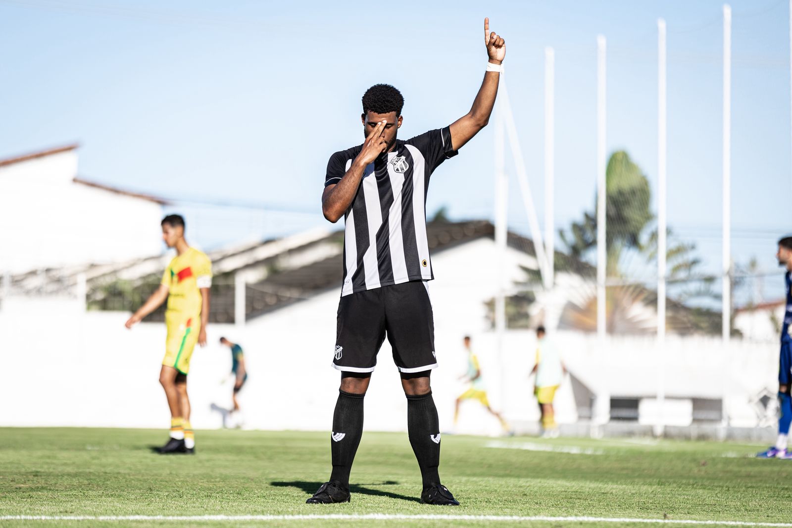 Artilheiro do Ceará na Série B Sub-20, Gabriel Amaral celebra: “Sensação incrível”