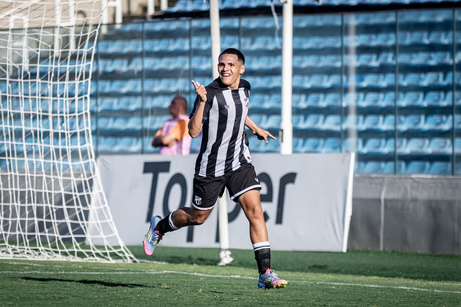 Autor de dois gols, Melk destaca postura da equipe contra Vila Real: “Fizemos um bom jogo”