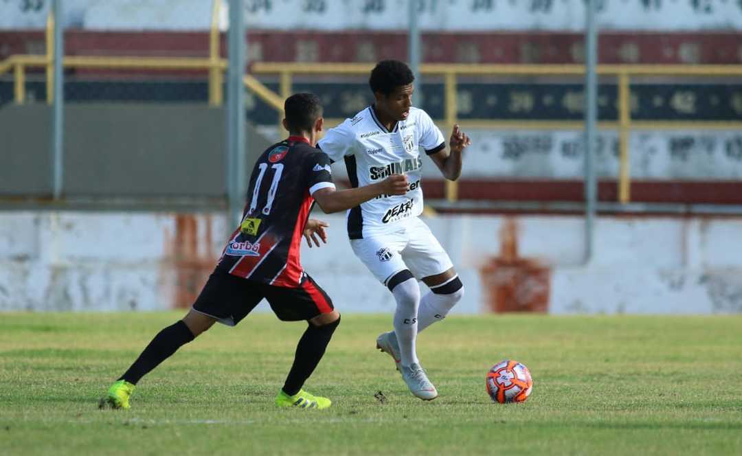 Fares Lopes: Fora de casa, Ceará perde para o líder Caucaia no Raimundão