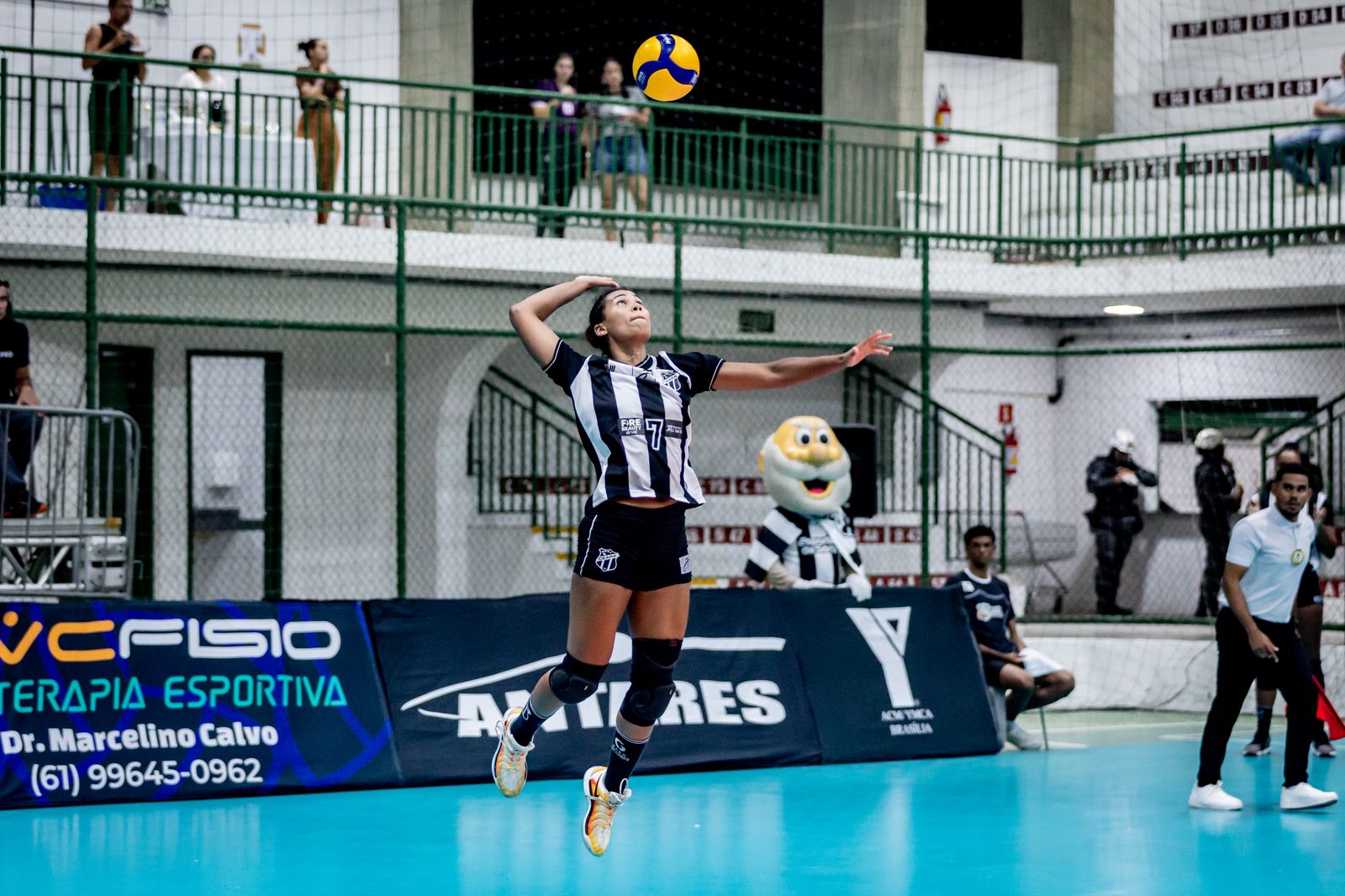 Vôlei: No Aécio de Borba, Ceará vence o Ascade/DF e assume a terceira colocação da Superliga B