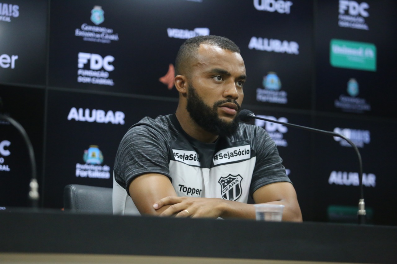 Para Xavier, 2° Clássico-Rei terá apelo diferente: “Tudo muda. Outra competição com outro regulamento”