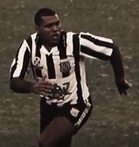 Calendário Alvinegro: Conhecido por sua raça em campo, Airton “Tanque” completa 54 anos nesta sexta-feira (01)