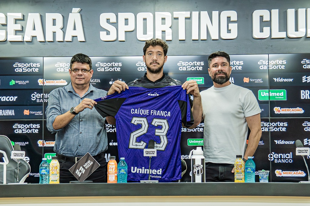 “Vim para somar”, declara Caíque França em suas primeiras palavras com a camisa do Ceará