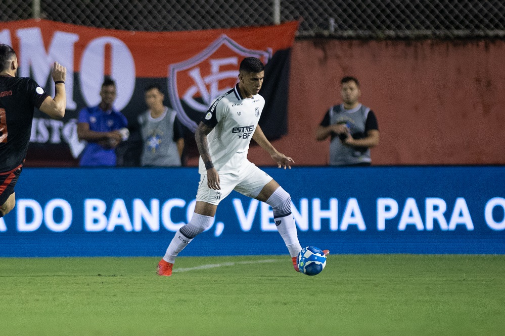 Fora de casa, Ceará é superado pelo Vitória por 1 a 0